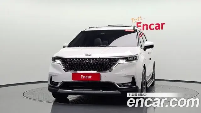 Kia Carnival 2020 — Фото 3/20