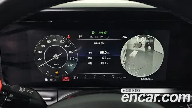 Kia Carnival 2020 — Фото 8/20