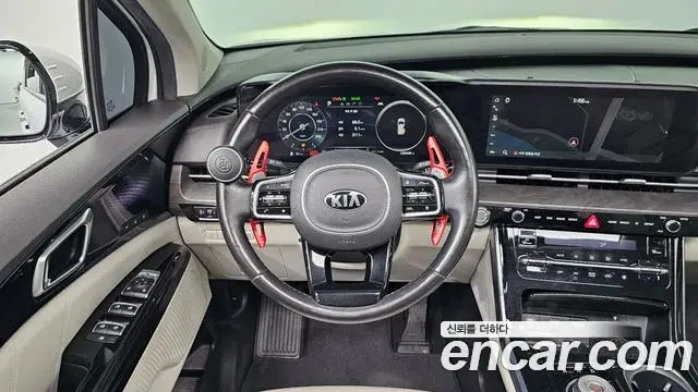 Kia Carnival 2020 — Фото 12/20