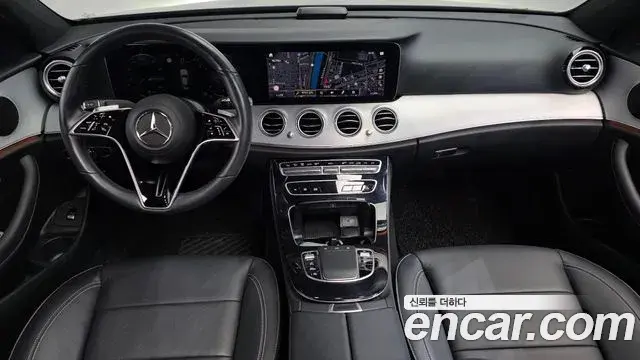 Mercedes-Benz E-Class 2021 — Фото 7/20