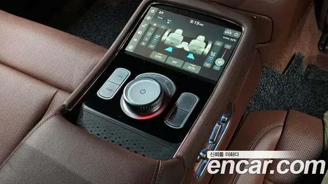 Genesis G90 2023 — Фото 19/20