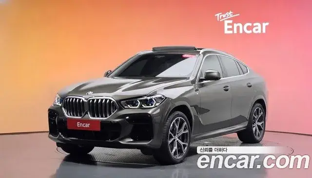 BMW X6 2022 — Фото 1/20