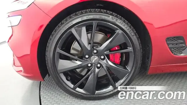 Genesis G70 2022 — Photo 3/36