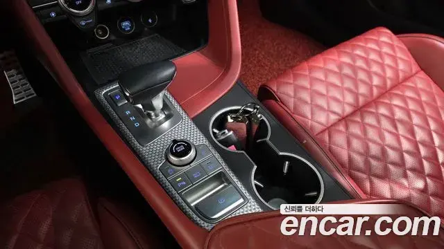 Genesis G70 2022 — Photo 12/36