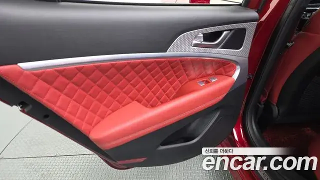 Genesis G70 2022 — Photo 28/36