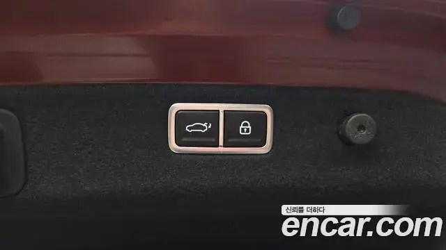 Genesis G70 2022 — Photo 30/36