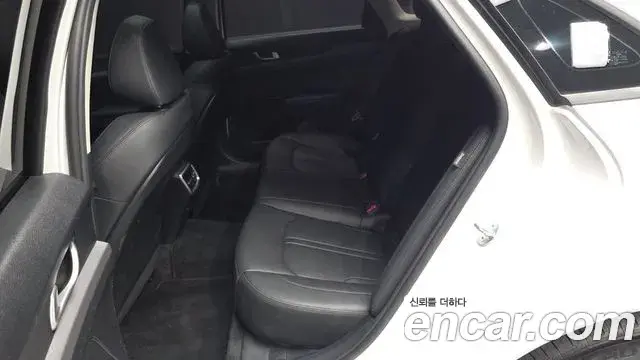 Kia K5 2024 — Şəkil 5/32