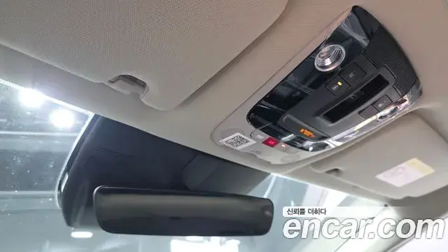 Kia K5 2024 — Şəkil 18/32