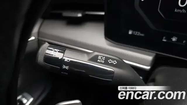 Kia K5 2024 — Şəkil 22/32
