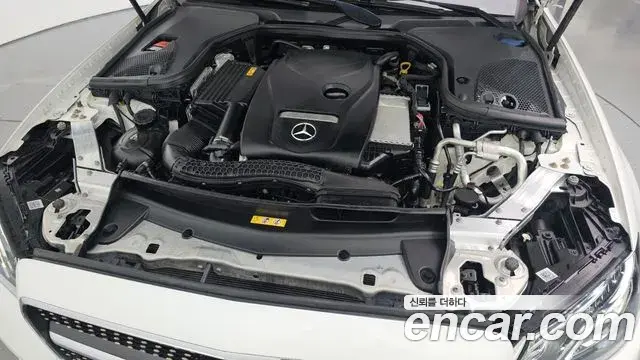Mercedes-Benz E-Class 2019 — Фото 6/20