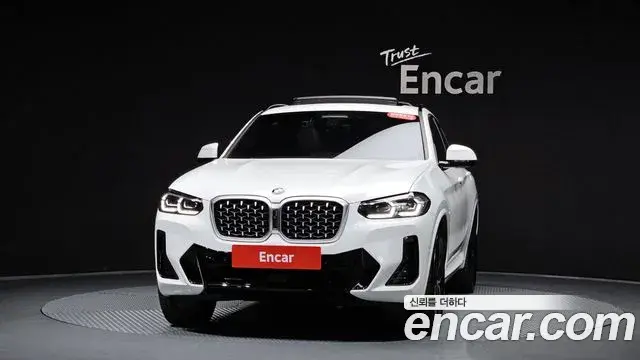 BMW X4 2024 — Фото 3/20
