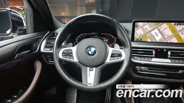 BMW X4 2024 — Фото 13/20