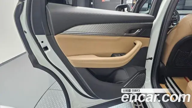Renault Samsung Grand Koleos 2024 — ფოტო 19/35