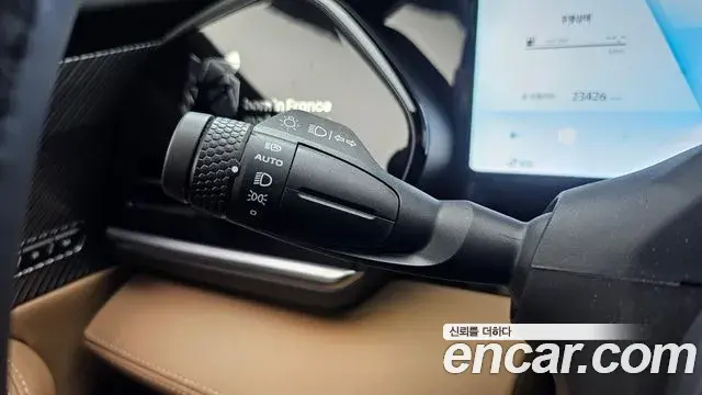 Renault Samsung Grand Koleos 2024 — ფოტო 18/35