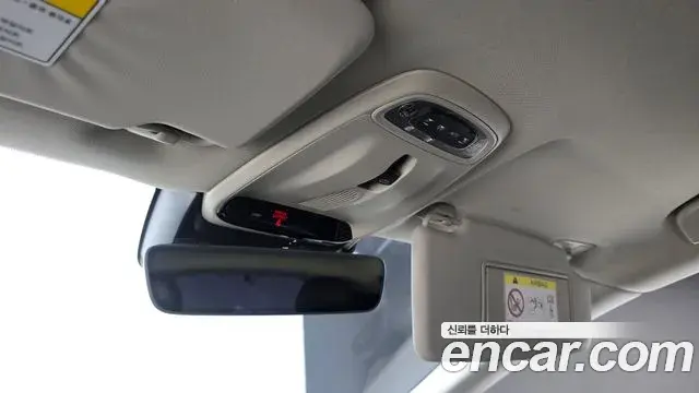 Volvo V40 Cross Country 2018 — Şəkil 12/20
