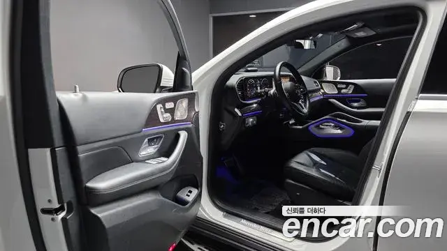 Mercedes-Benz GLE-Class 2023 — Фото 10/20