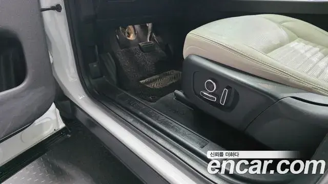 Land Rover Discovery Sport 2021 — Фото 20/20