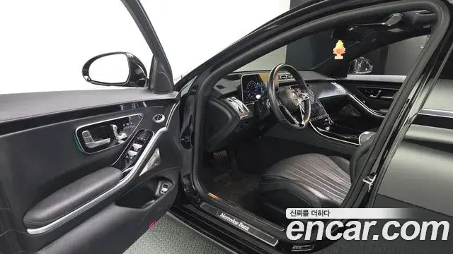 Mercedes-Benz S-Class 2022 — Фото 10/20