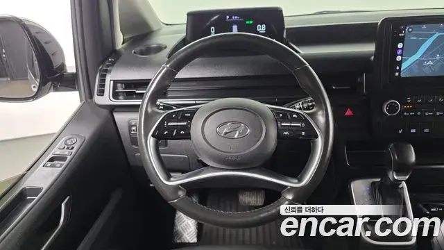 Hyundai Staria 2023 — Фото 13/20