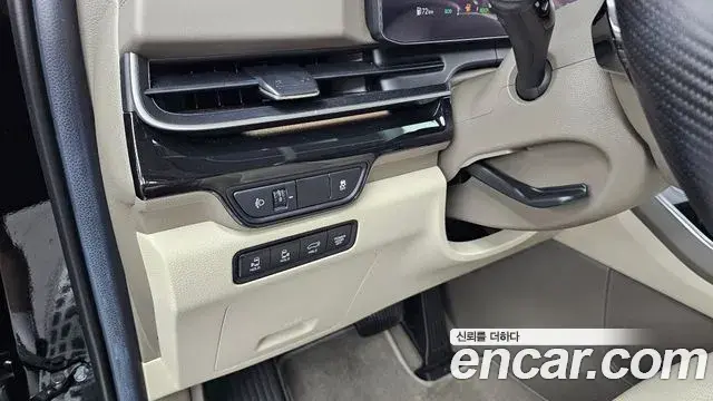 Kia Carnival 2025 — Şəkil 9/34