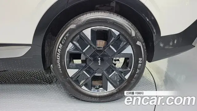 Kia Sportage 2024 — Şəkil 23/31