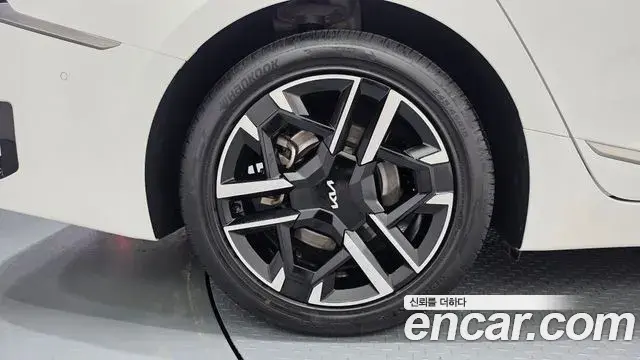 Kia K8 2024 — Photo 2/30