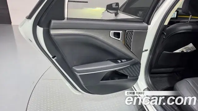 Kia K8 2024 — Photo 16/30