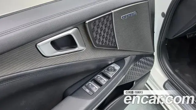 Kia K8 2024 — Photo 28/30