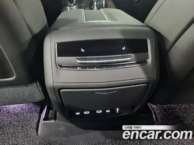Cadillac Escalade 2021 — Şəkil 12/20