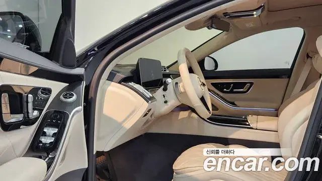 Mercedes-Benz S-Class 2026 — Фото 8/20