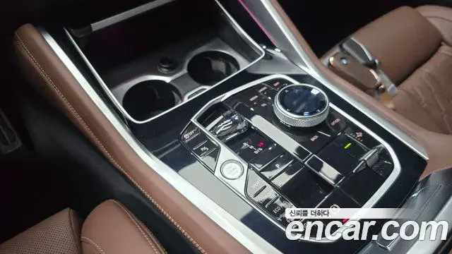 BMW X6 2025 — Фото 9/20