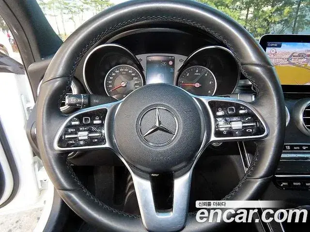 Mercedes-Benz C-Class 2019 — Фото 12/20
