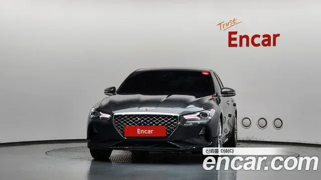 Genesis G70 2019 — ფოტო 23/35