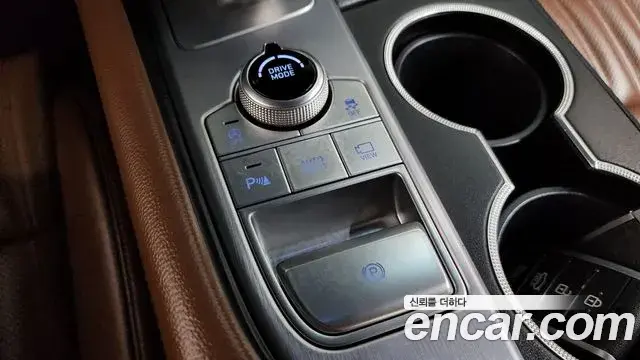 Genesis G70 2019 — ფოტო 29/35