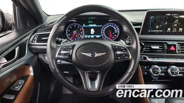 Genesis G70 2019 — ფოტო 28/35