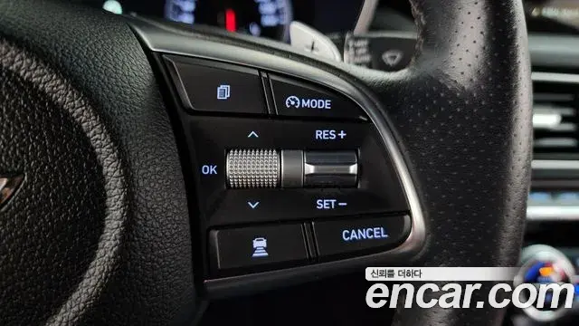 Genesis G70 2019 — ფოტო 25/35