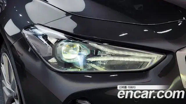 Genesis G70 2019 — ფოტო 21/35