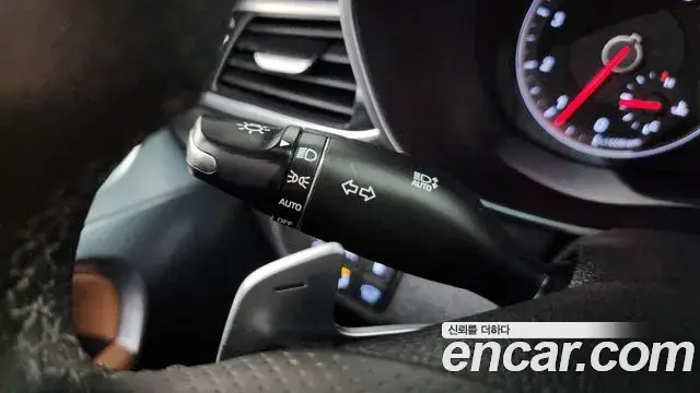 Genesis G70 2019 — ფოტო 31/35