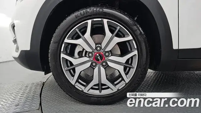 Kia Seltos 2022 — Photo 24/31