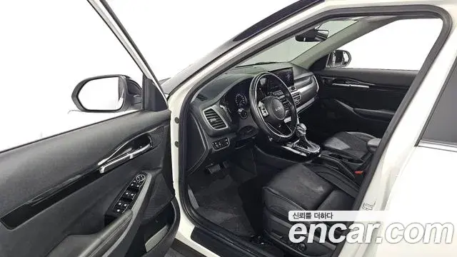 Kia Seltos 2022 — Photo 14/31