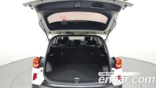 Kia Seltos 2022 — Photo 15/31