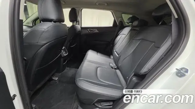 Kia Sportage 2023 — Фото 12/20