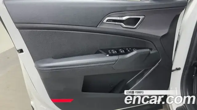 Kia Sportage 2023 — Photo 31/31