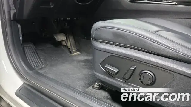 Kia Sportage 2023 — Photo 5/31