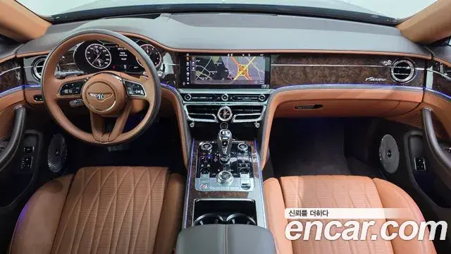 Bentley Flying Spur 2023 — Şəkil 24/36