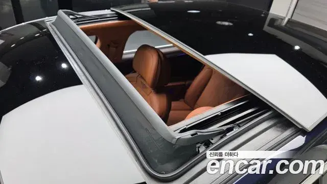 Bentley Flying Spur 2023 — Şəkil 15/36