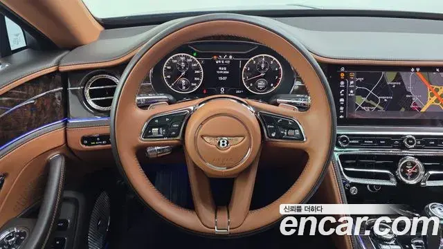 Bentley Flying Spur 2023 — Şəkil 16/36