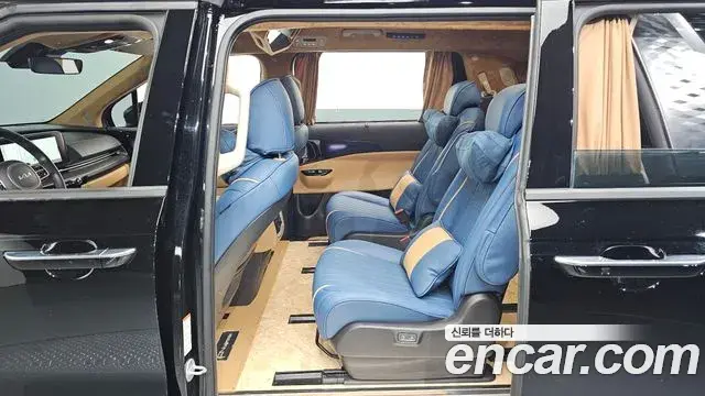 Kia Carnival 2023 — Фото 11/20