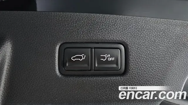 Kia Carnival 2023 — Фото 20/20