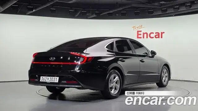 Hyundai Sonata 2022 — Фото 2/20
